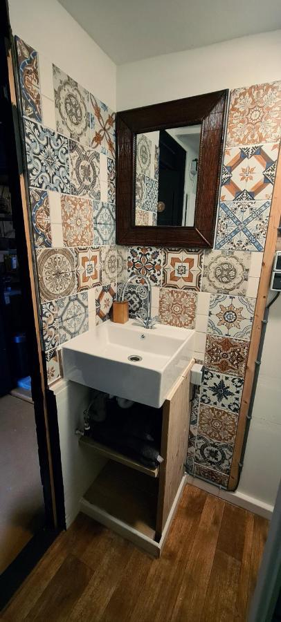 De Meisjes Trekkershut Bed & Breakfast Middelburg